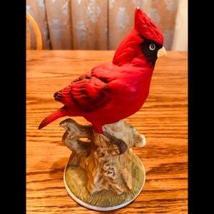 ❤️VINTAGE PORCELAIN CARDINAL 7” FIGURINE UK